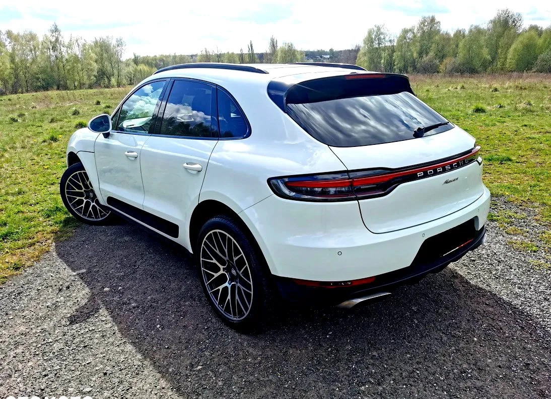 Porsche Macan cena 225000 przebieg: 78900, rok produkcji 2018 z Nowogród małe 37